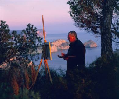 Joan Vidal pintando el paisaje del Cabo de la Nao.